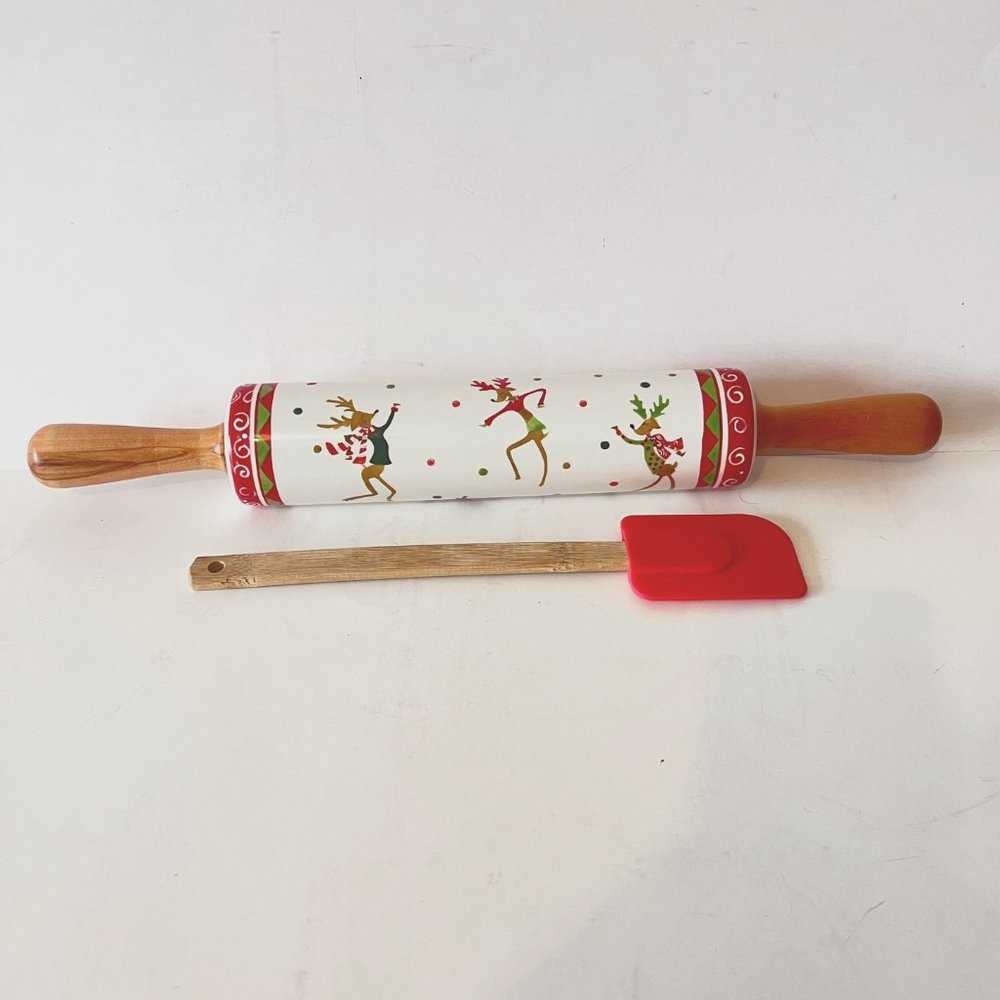 KitchenAid Slider Cookie Sheet, CounterArt Reindeer Rolling Pin & Spatula Set - Picture 5 of 16
